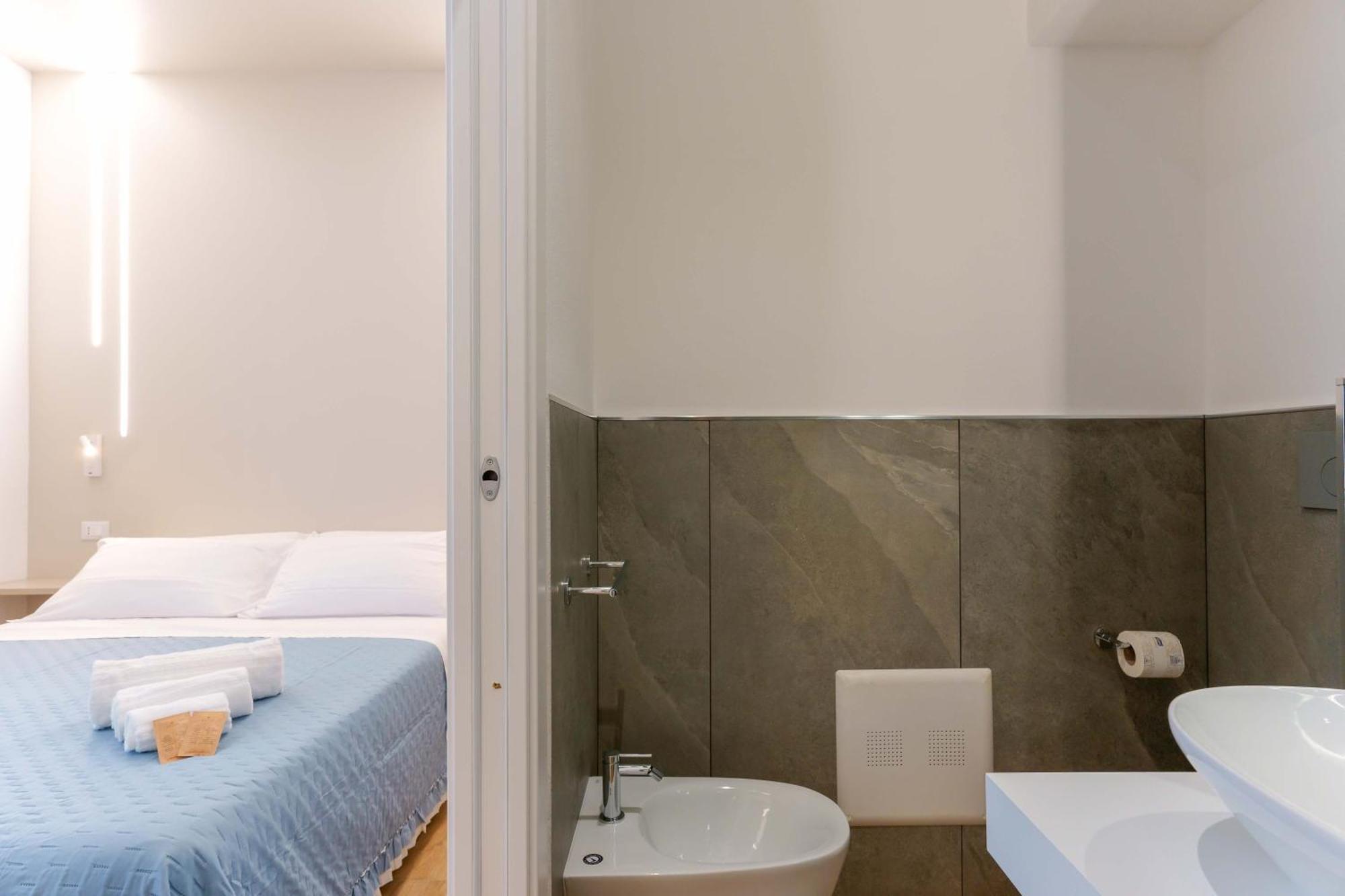 Aqua Comfort Rooms - Eja Sardinia Cagliari Buitenkant foto
